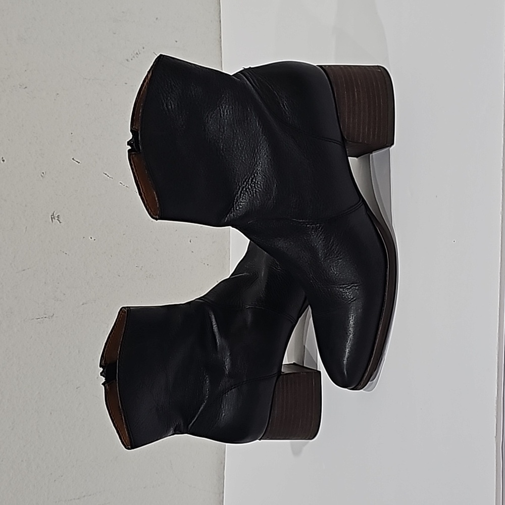 Lucky Brand Laidem Bootie Black Size 10 square toe slide zipper closure